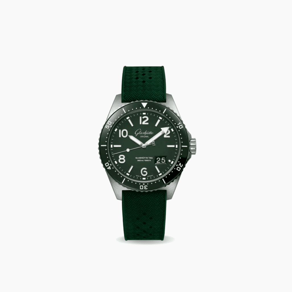 Glashutte Original SeaQ Panorama Date, 43.2mm, Green Dial and Green Rubber Strap