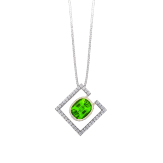Montecristo Rombo Emerald Pendant in 19k White Gold