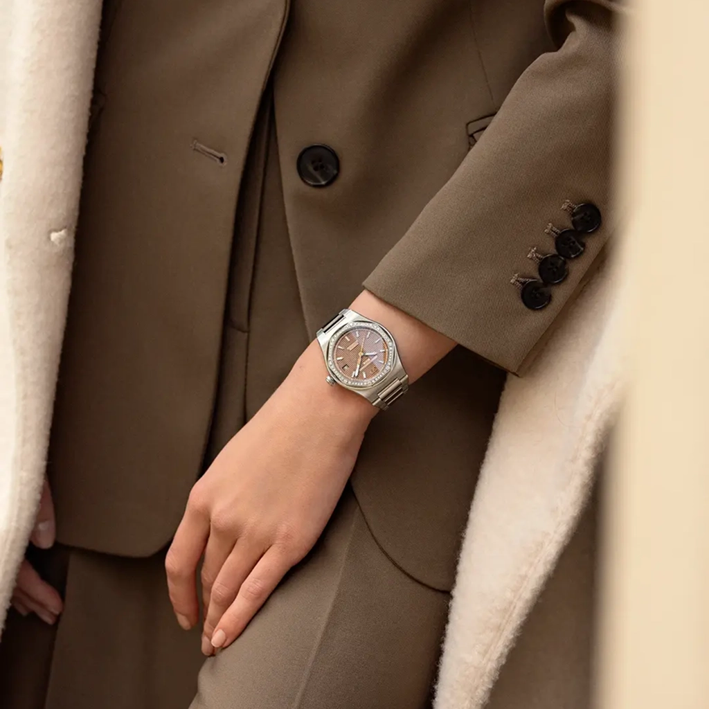 Girard-Perregaux Laureato Watch 38mm Copper with Diamond-Set Bezel - Image 4