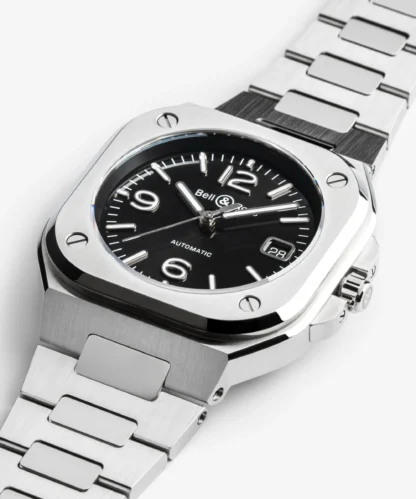 closer look - BR 05 Black Steel 40mm