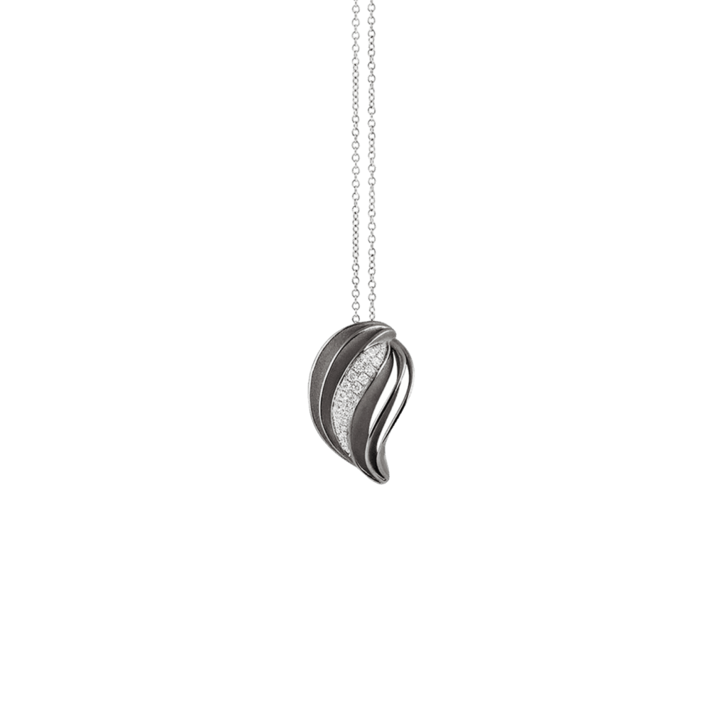 Annamaria Cammillli Velaa Pavé Pendant Black Lava Gold