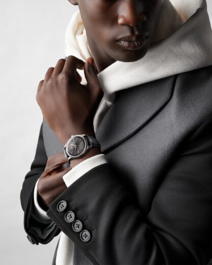 Heritage Classic 38mm Anthracite Dial on the wrist