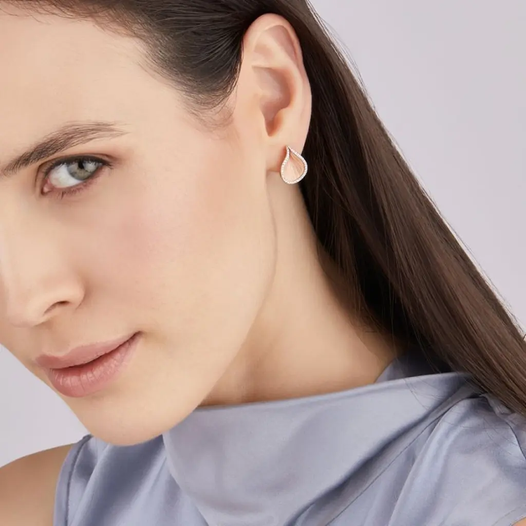 Goccia Earrings in 18k White Gold - Image 3