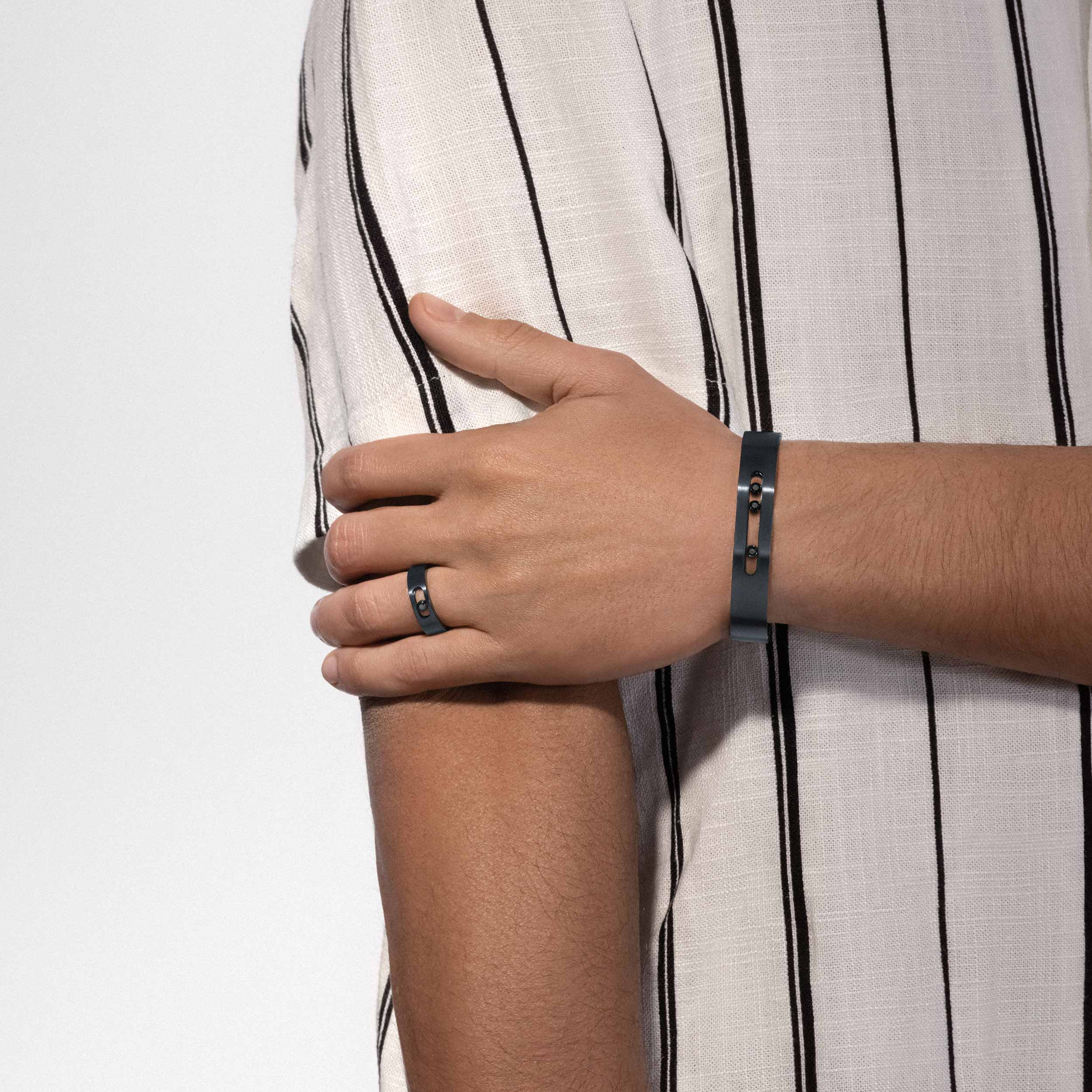 messika_paris_-_bangle_move_titanium_noir_06553_tb_1