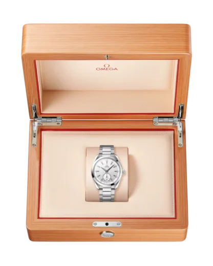 Seamaster Aqua Terra Watch 41mm, "Teak" Patterned Silvery Dial in the box