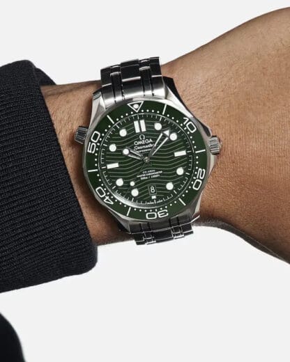 Omega Green Ceramic Diver 300M: Top-tier Diving Watch
