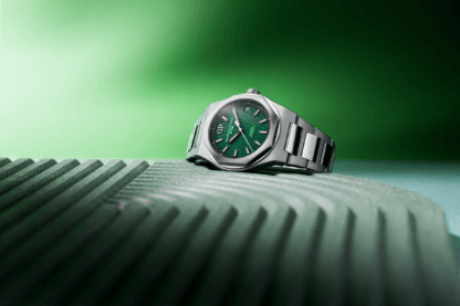 Laureato 42 mm Watch Stainless Steel with Green Dial - Image 3