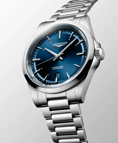 Conquest Automatic 41mm, Stainless Steel, Sunray Blue Dial - side view