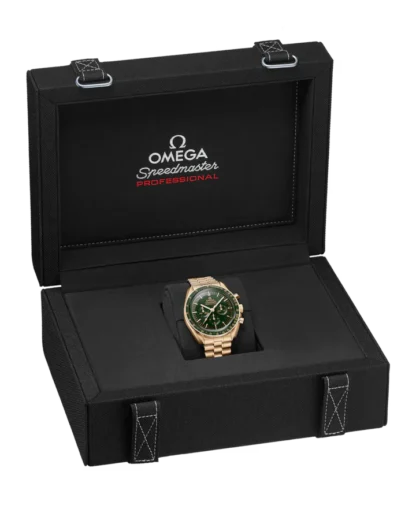 Speedmaster Moonwatch Professional 42 mm, Moonshine™ gold watch in the box