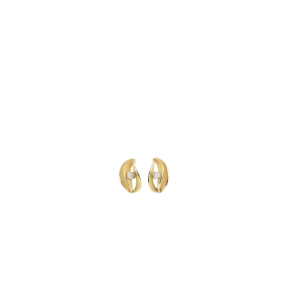 Velaa Star Earrings in 18k Yellow Sunrise Gold