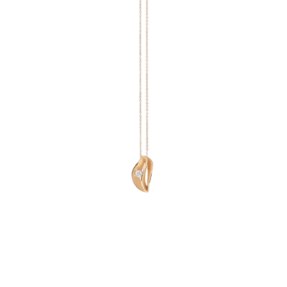 Velaa Star Pendant in 18k Orange Gold