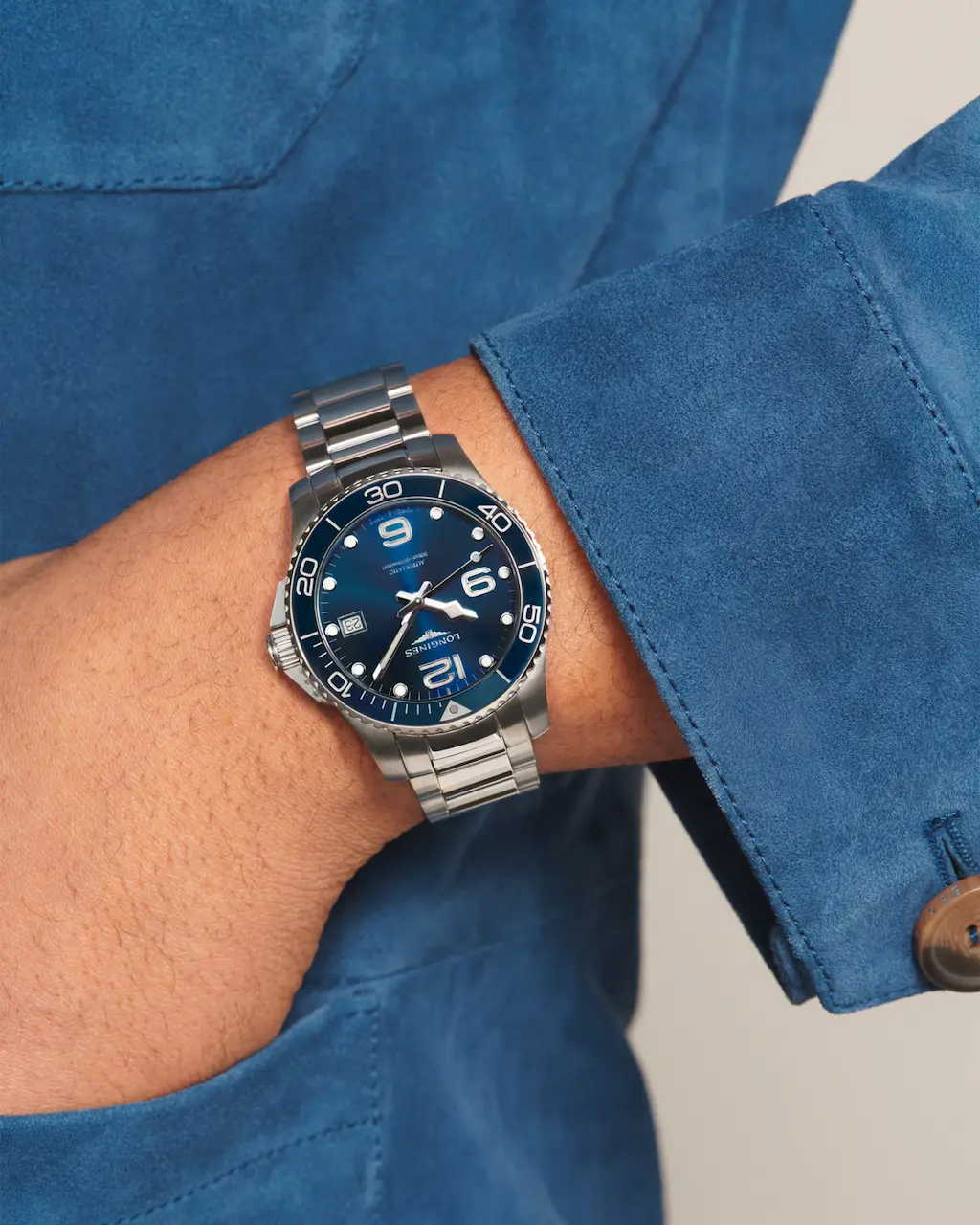 Longines HydroConquest 39mm,Stainless Steel, Sunray Blue Dial - Image 10