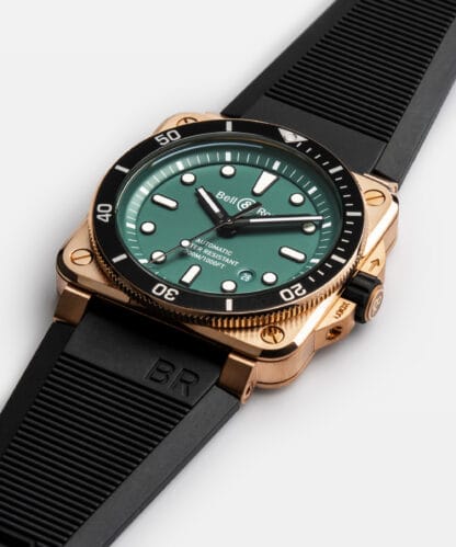 BR-03 Diver Black & Green Bronze - closer look