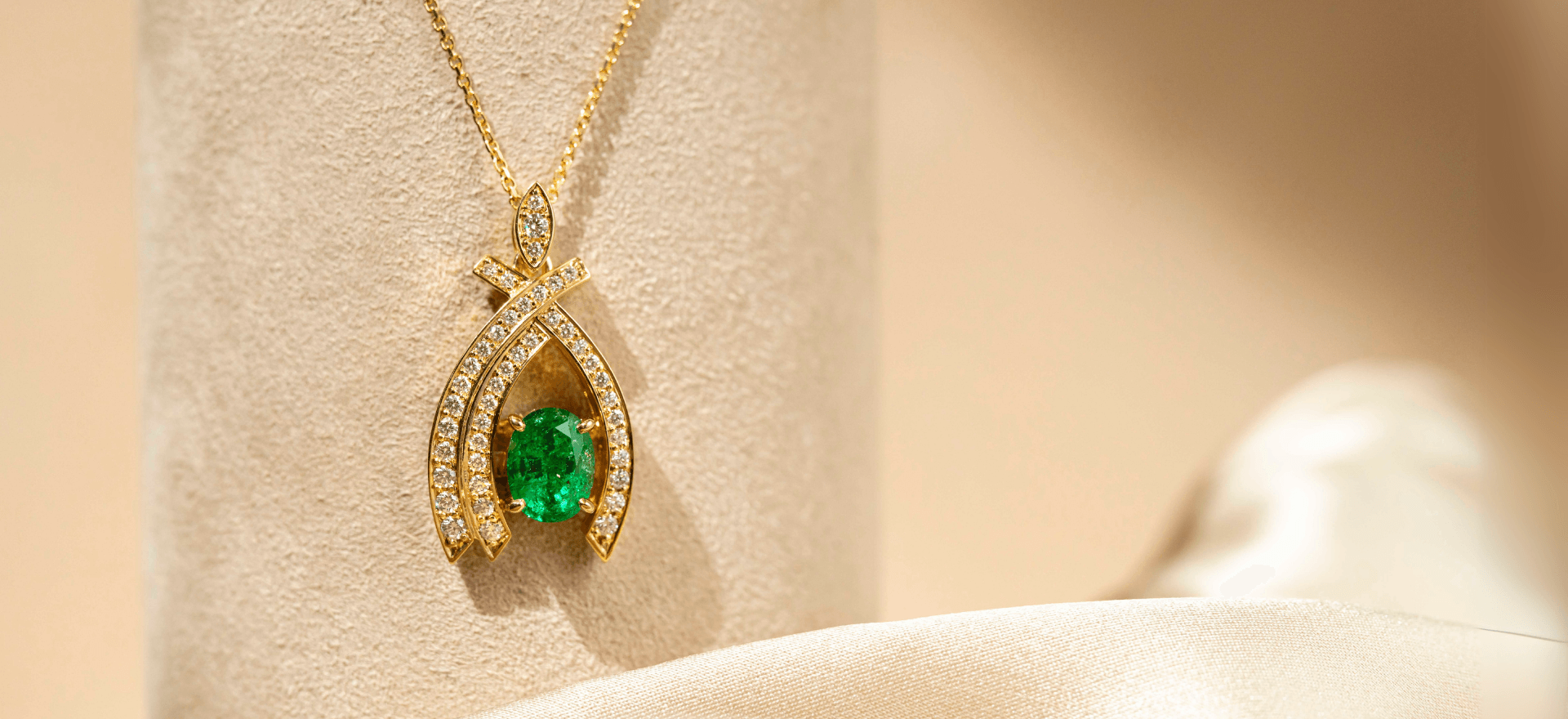 May Birthstone: Emerald Meaning, History & Buying Guide