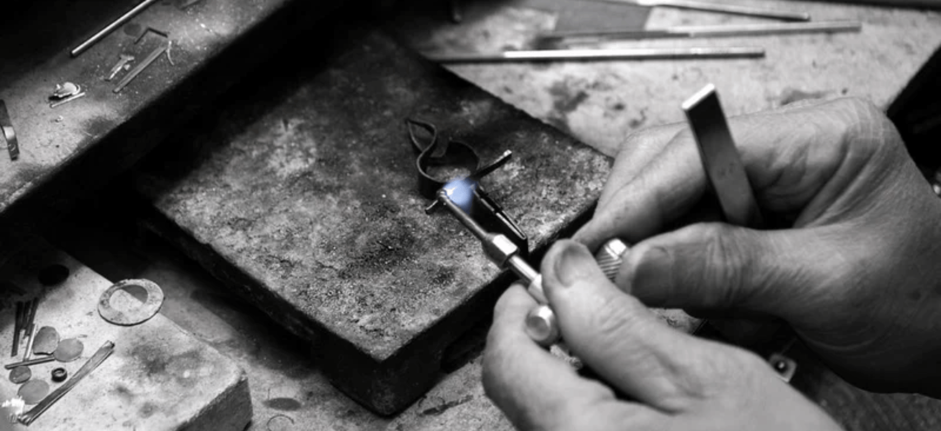 Services - Montecristo-Craftsmanship-Heating-Gold-1024x683_800x
