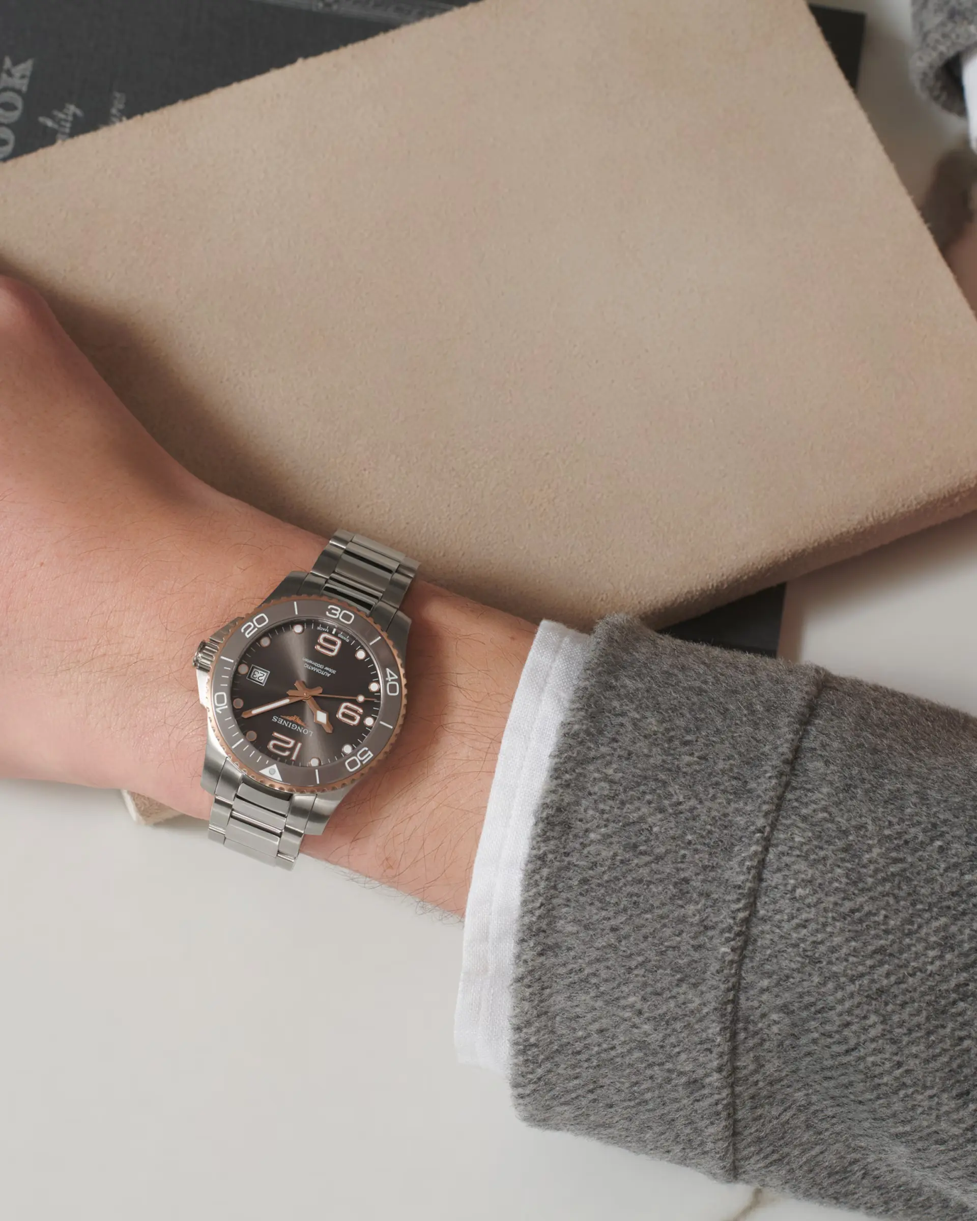 Longines HydroConquest Men's 39mm Watch - Image 4