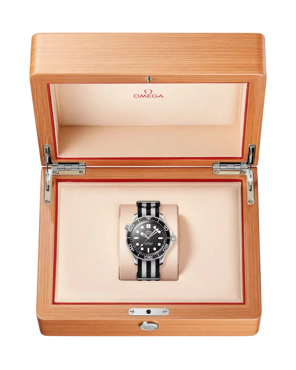 OMEGA Seamaster Diver Co-Axial Chronometer 42mm Watch - Image 2