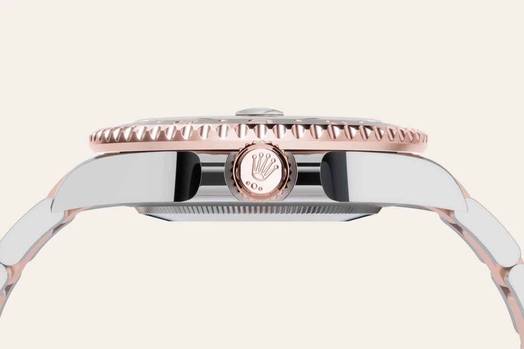 Rolex GMT-Master II in Everose Rolesor - combination of Oystersteel and Everose gold M126711CHNR-0002- Montecristo Jewellers Rolex GMT-Master II in Everose Rolesor - combination of Oystersteel and Everose gold M126711CHNR-0002- Montecristo Jewellers